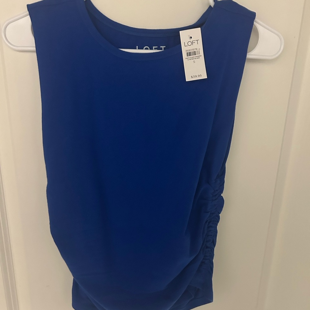 LOFT Women's Blue Sleeveless Top